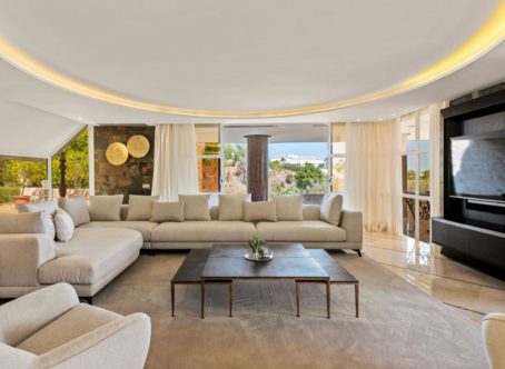 Stunning Villa, in La Quinta, Benahavis