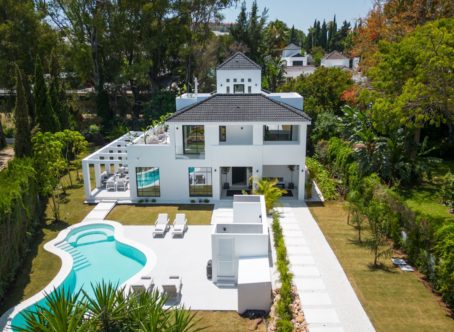 Stunning Villa, in Golf Valley, Marbella