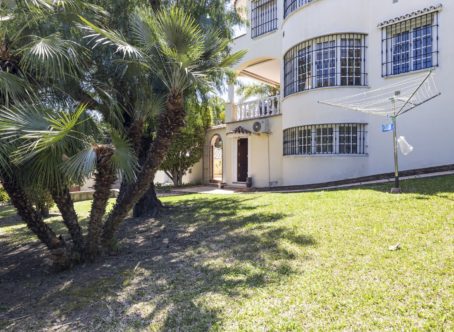 Fantastic Villa, in Nueva Andalucía